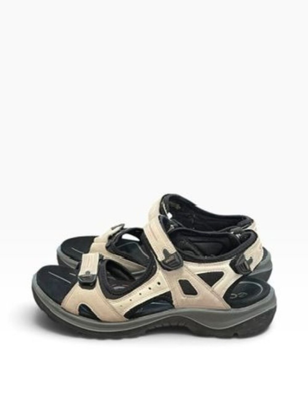Ecco Women Beige & Black Yucatan Sandals Size 10 With Rugged Outsole